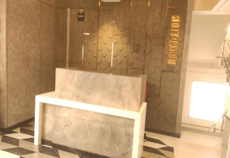 Harilal Hotel Патна Екстериор снимка